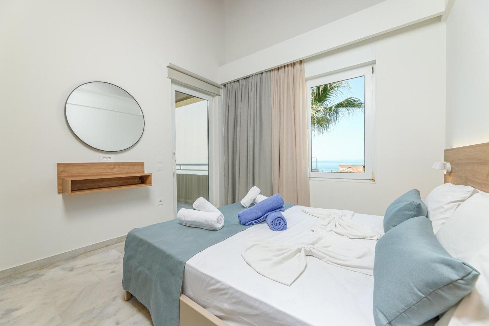 Kostakis Beach Gerani  ภายนอก รูปภาพ
