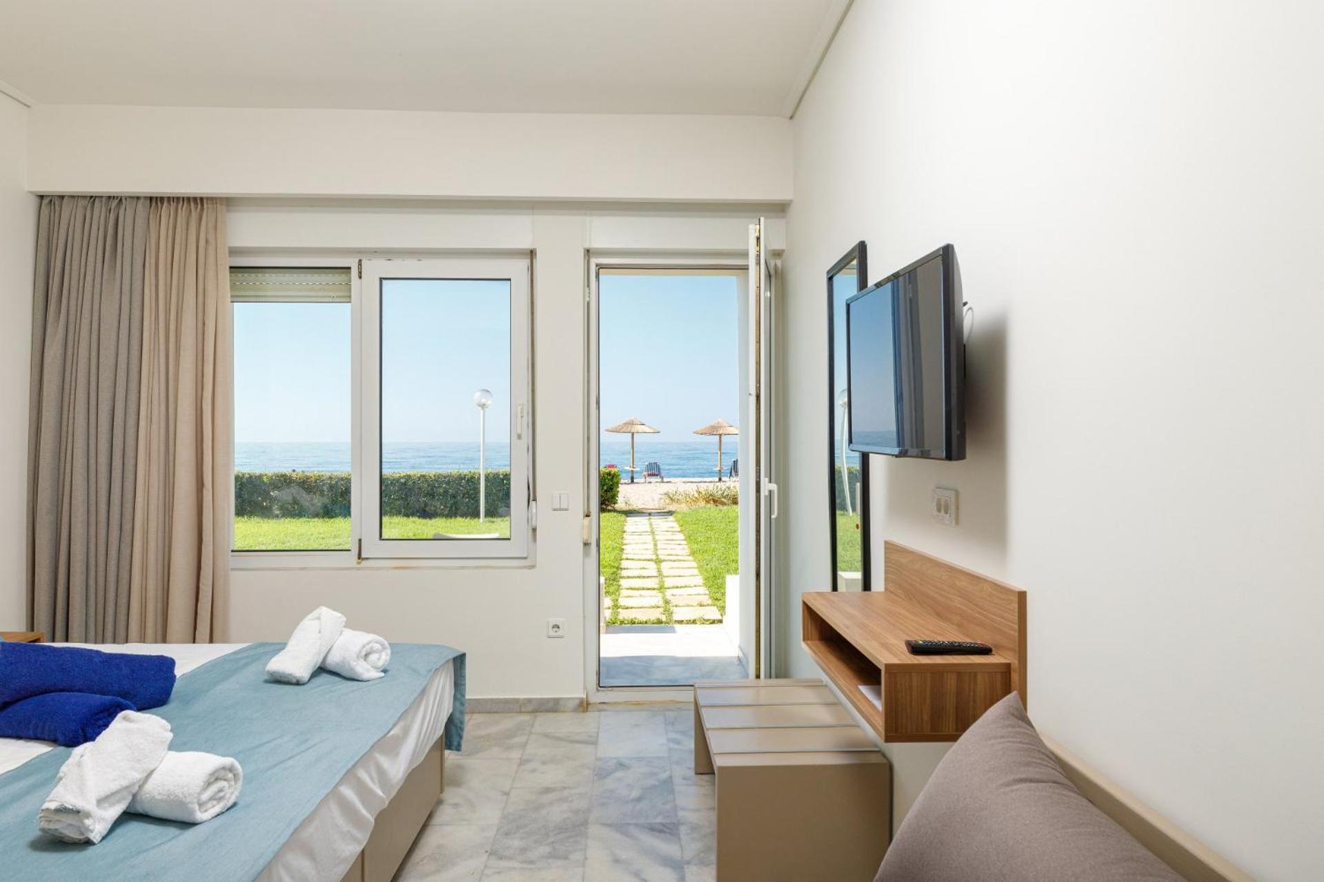 Kostakis Beach Gerani  ภายนอก รูปภาพ